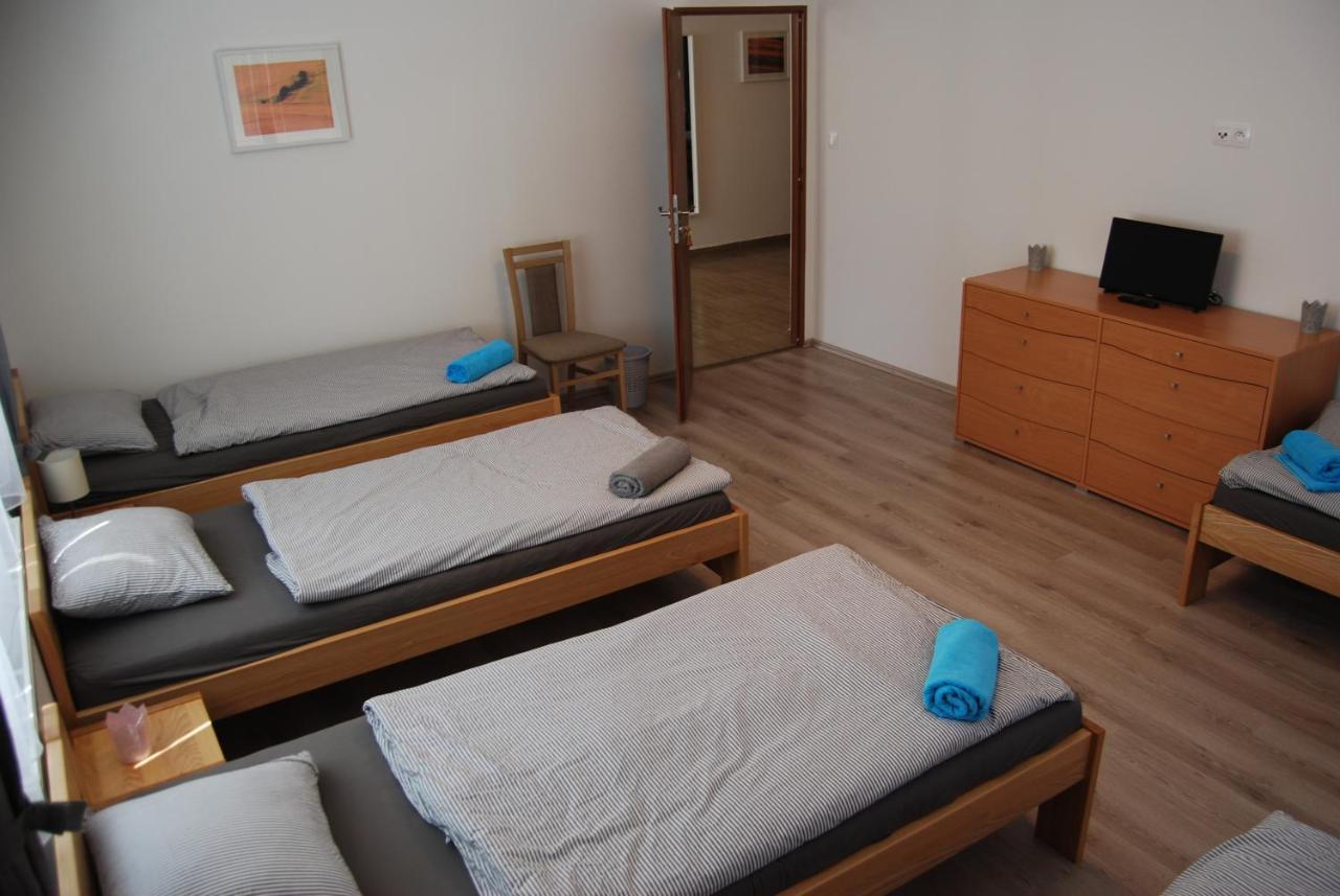 Penzion Na Rozcesti Svatoborice Kültér fotó